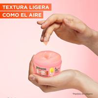 Crema de textura ligera y Toque Seco Garnier para piel grasa y mixta matificadora facial en Chile