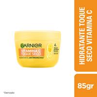 Crema desmanchadora de Garnier Toque Seco matificadora, aclaradora y buena para las manchas por el sol acne de tono cafe y negro con vitamina C