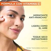 Crema hidratante facial matificante con vitamina C antimanchas ligera como el aire y de Toque Seco instantaneo Garnier despigmentante de piel