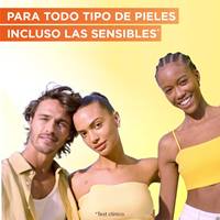 Crema para piel sensible y grasa Toque Seco Garnier con vitamina C aclaradora de manchas de la cara